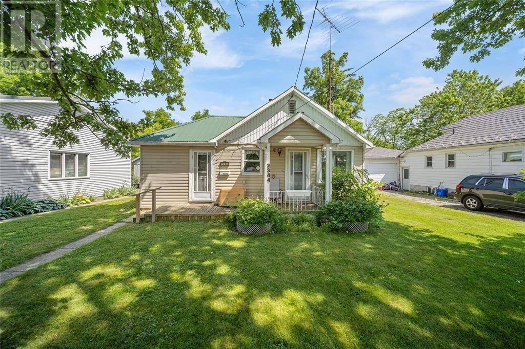 2344 Sydenham AVENUE, St Clair, ON N0N1B0
