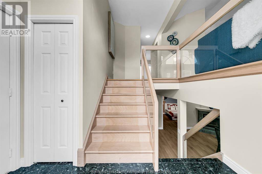 Windsor, ON N9E4K4,2525 LABELLE