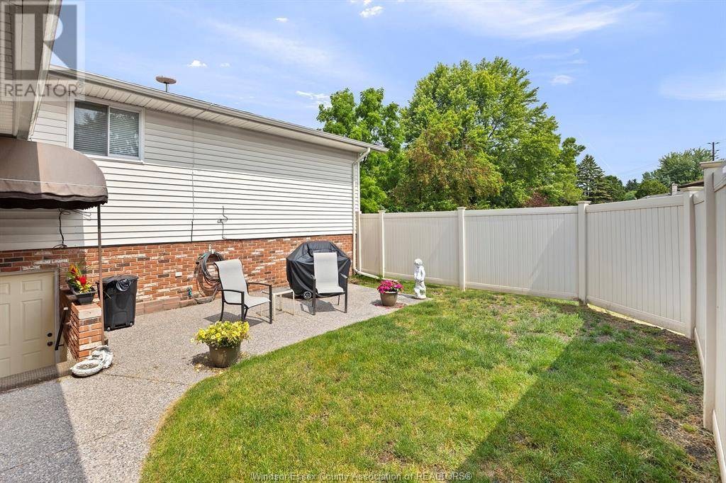 Lasalle, ON N9J1N2,1790 BOUFFARD