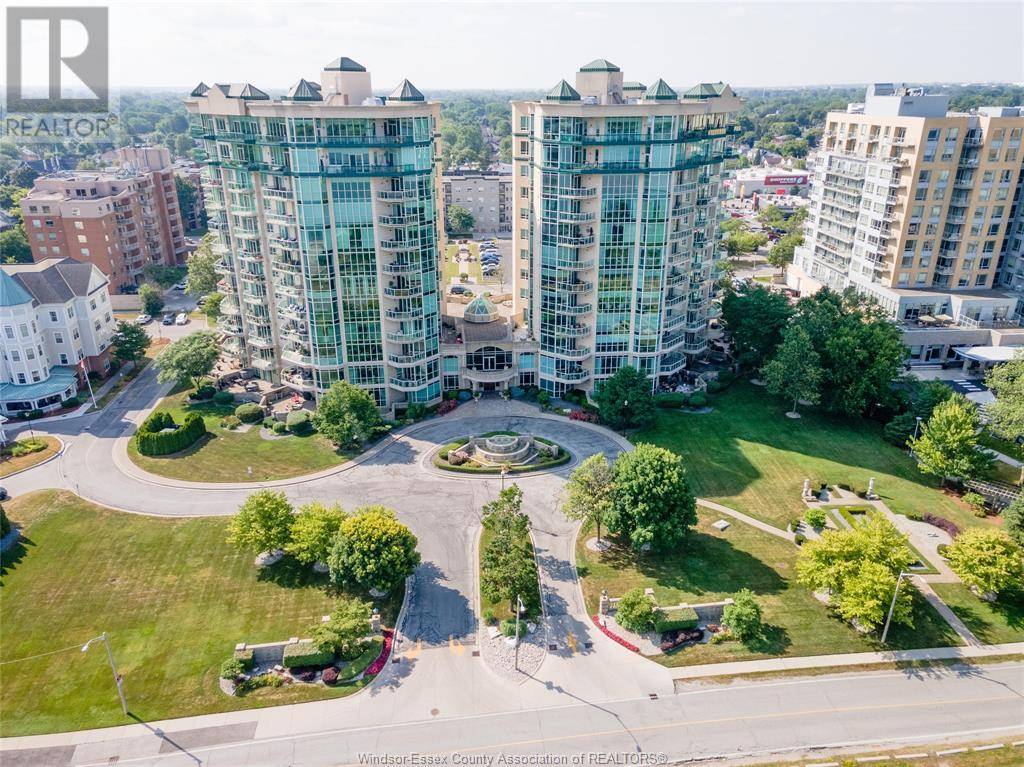 4955 RIVERSIDE DRIVE East, Windsor, ON N8Y5A3