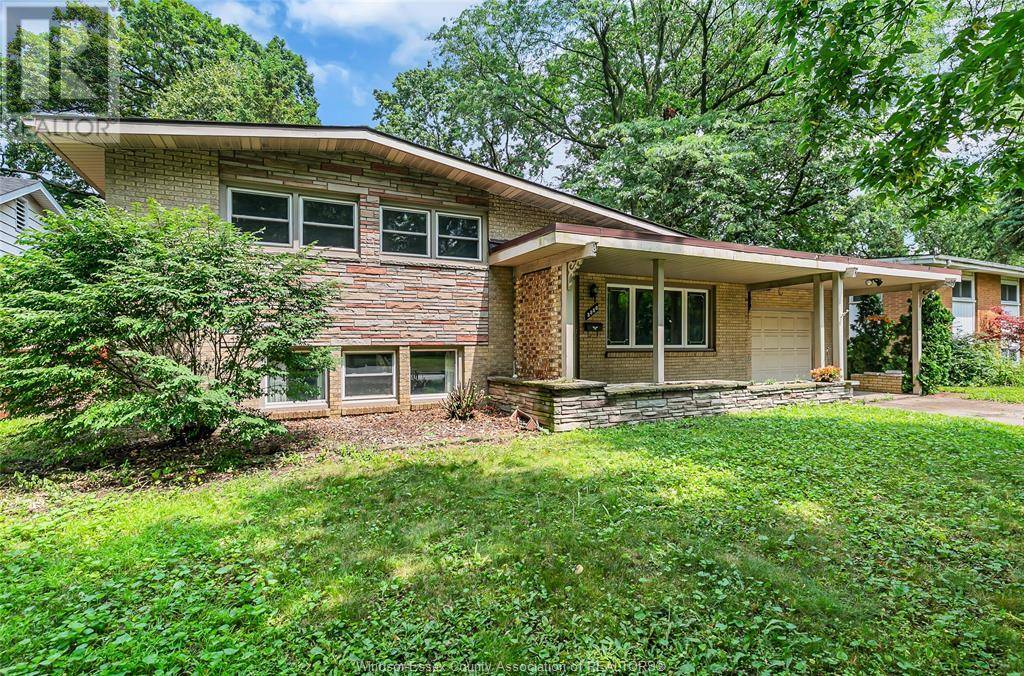 3350 GLENWOOD, Windsor, ON N9E2Y2