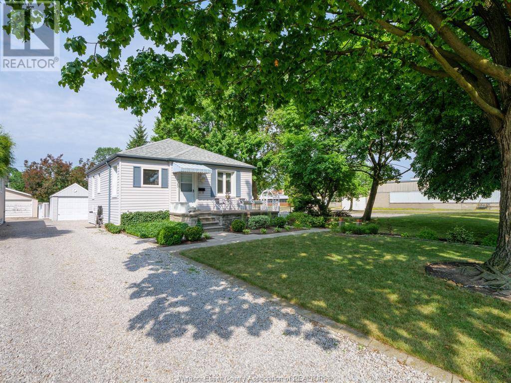 1723 Durham PLACE, Windsor, ON N8W3A1