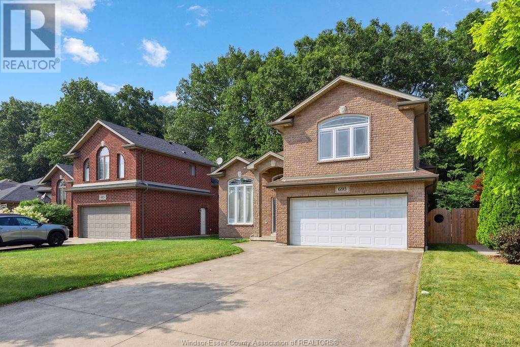 Lasalle, ON N9J0A5,695 INTERNATIONAL AVENUE