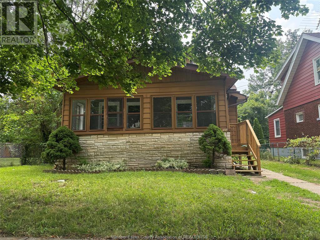 3641 BLOOMFIELD ROAD, Windsor, ON N9C1S1