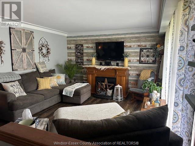 Lasalle, ON N9J2J9,6595 MATCHETTE