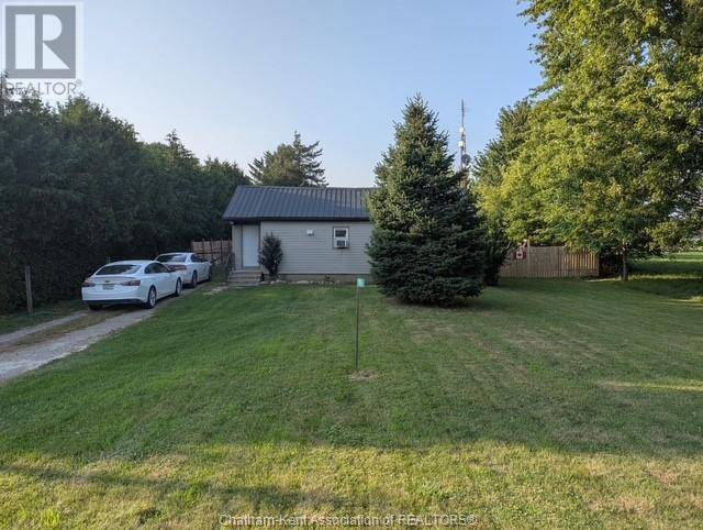 11995 11995 BASE LINE, Thamesville, ON N8A4L3