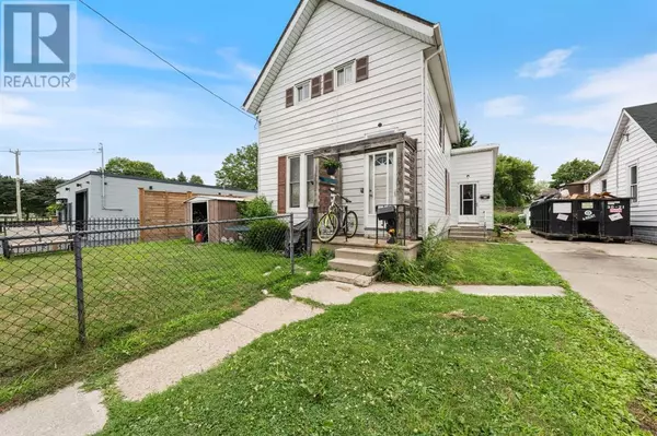 118 TALFOURD STREET, Sarnia, ON N7T1N4