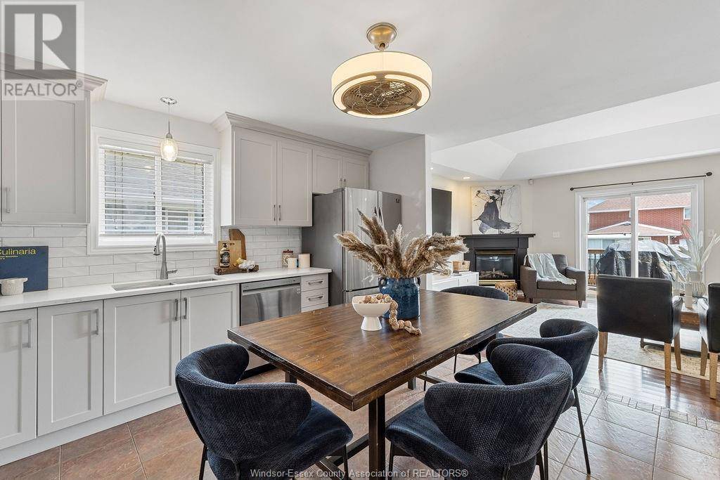 Windsor, ON N8P1V1,2340 KATELLA AVENUE