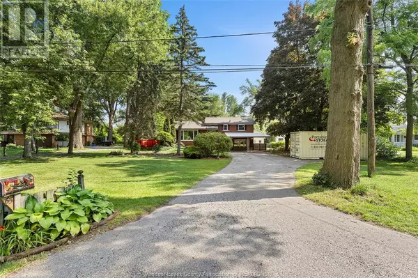 Lasalle, ON N9J1C6,65 MAJOR