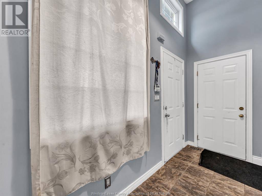 Windsor, ON N9G3B6,1505 HIGHNOON DRIVE