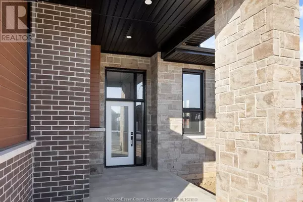 Kingsville, ON N9Y0A9,4 WOODLAND STREET