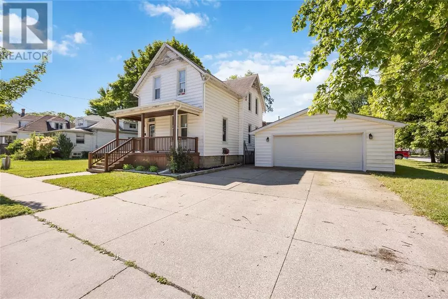 351 DEVINE STREET, Sarnia, ON N7T1V2