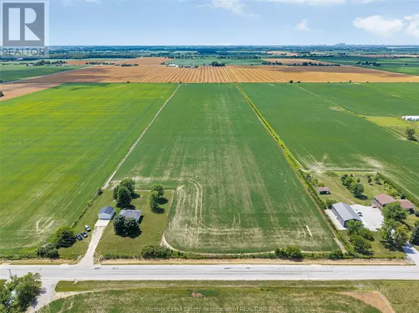 1051 LAKESHORE ROAD 105, Maidstone, ON N0R1K0