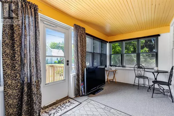 Kingsville, ON N9Y1G3,46 Spruce STREET North