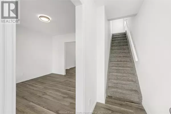 Windsor, ON N9A5B6,750 CARON AVENUE