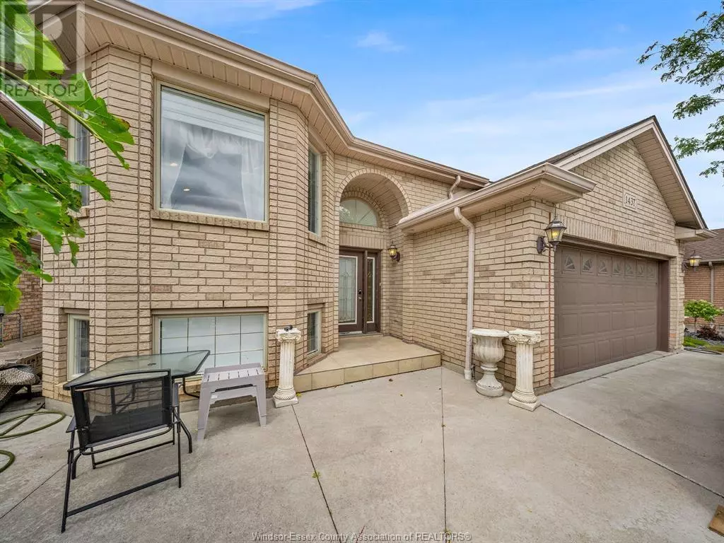 Windsor, ON N9G3E5,1437 MERIDIAN STREET