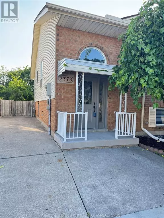 Windsor, ON N8W5S8,2773 ALLYSON