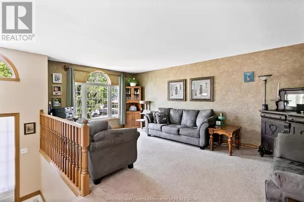 Windsor, ON N8W5S2,1859 FULLER CRESCENT