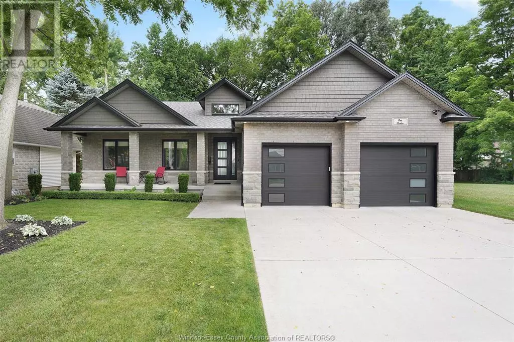 Kingsville, ON N9Y2B4,112 LAUREL STREET