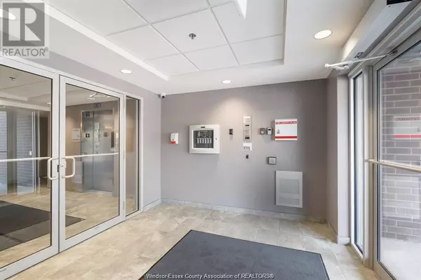 Lasalle, ON N9J0E3,5840 NEWMAN BLVD #321