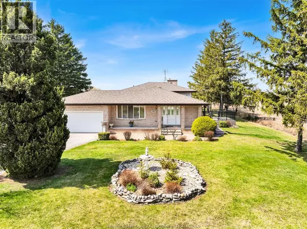 217 WEST PIKE CREEK, Lakeshore, ON N8N2L9