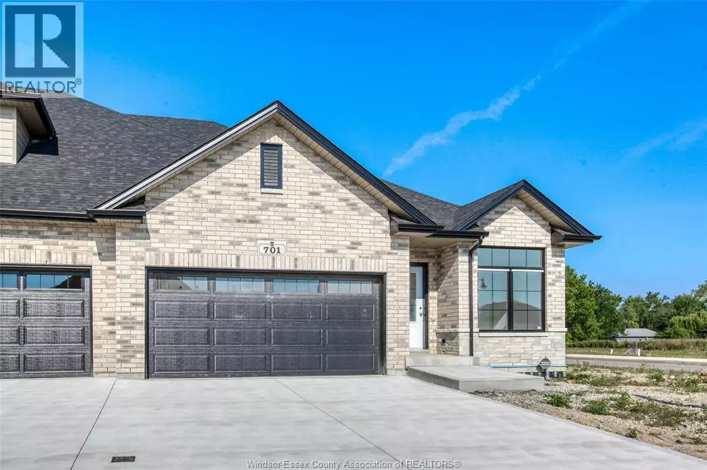 Amherstburg, ON N9V0H1,701 ELLIOT POINT ROAD