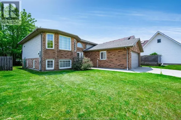 166 STURGEON MEADOWS, Leamington, ON N8H5M7