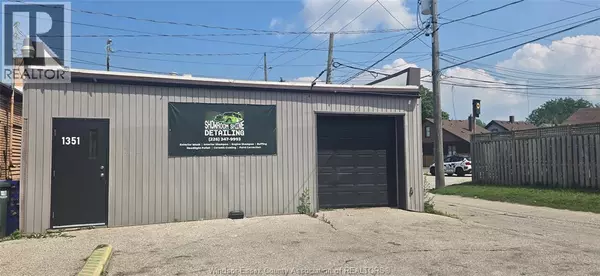 Windsor, ON N8W2B9,1341 TECUMSEH RD #BACK UNIT