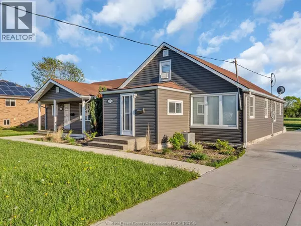 Amherstburg, ON N9V2R8,215 Texas