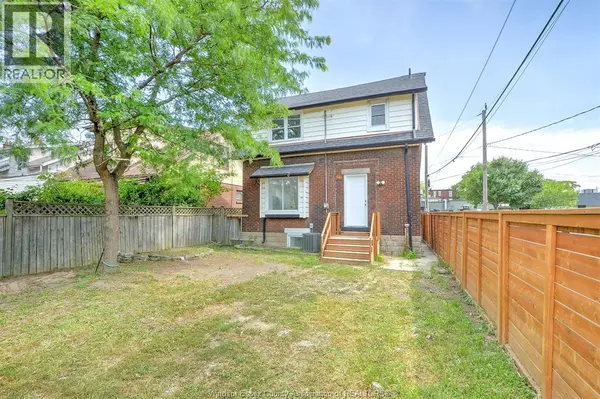 Windsor, ON N9B2E3,273 MCEWAN