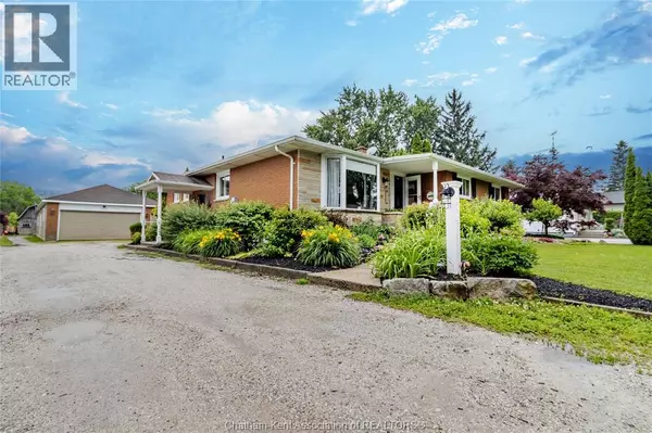 Chatham, ON N7M5J7,424 Gregory DRIVE East