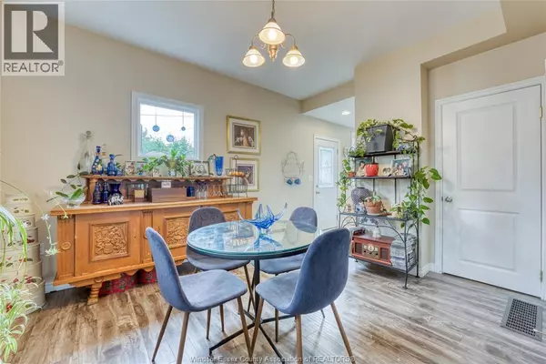 Windsor, ON N9A3P4,824 CATARAQUI ROAD