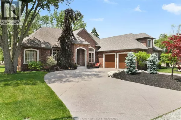 Belle River, ON N0R1A0,360 ANDREW CRESCENT