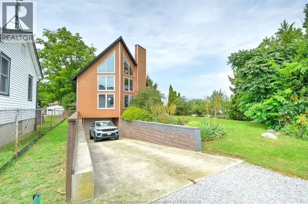 Harrow, ON N0R1G0,535 ERIE SOUTH