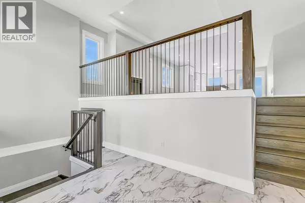 Amherstburg, ON N9V0G8,123 KINGSBRIDGE DRIVE