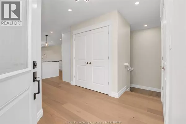 Harrow, ON N0R1G0,77 JEWEL STREET