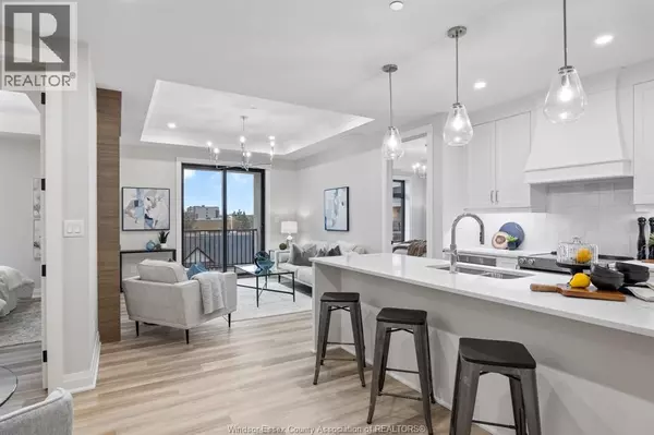 1855 Wyoming #303, Lasalle, ON N9H0N8