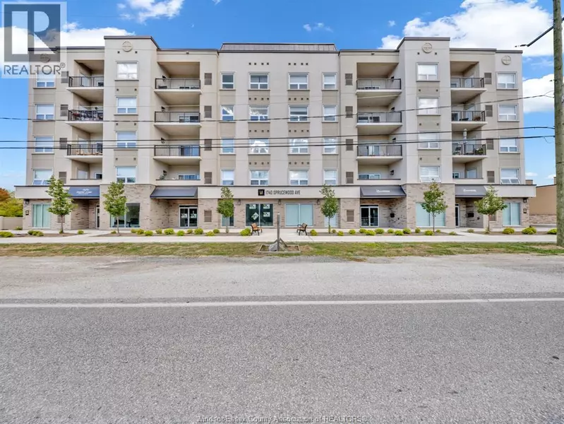 1740-A SPRUCEWOOD #505, Lasalle, ON N9J0E6