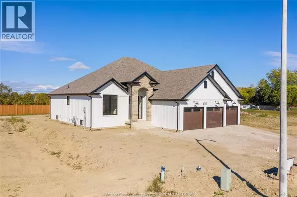 Lakeshore, ON N0R1A7,651 SUMMIT