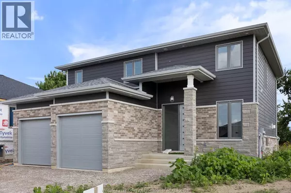 Essex, ON N8M2X5,113 BEAR STREET