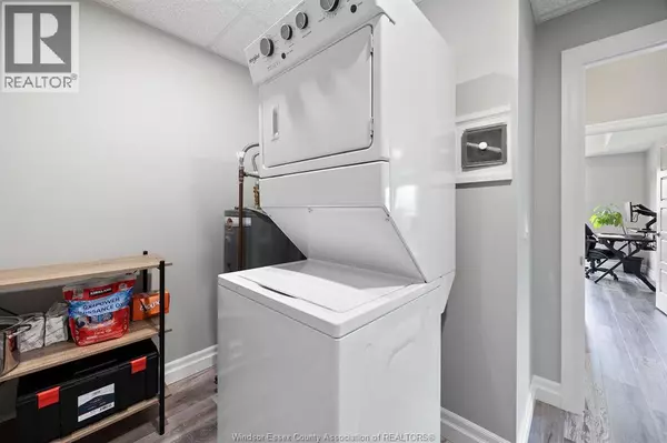 Lasalle, ON N9J0E3,5840 NEWMAN BLVD #318