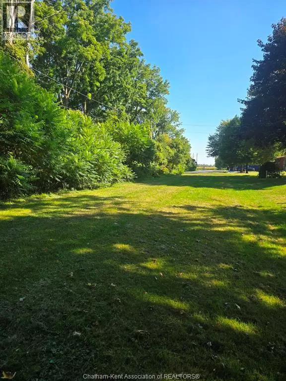 Dealtown, ON N0P1A0,9 Jane AVENUE