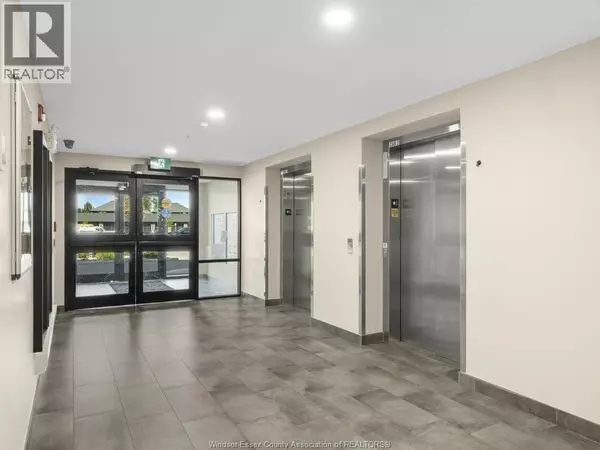 Lasalle, ON N9H0M2,2600 SANDWICH WEST Pkwy #405