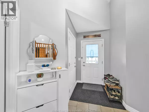 Leamington, ON N8H5L3,29 Anfred STREET