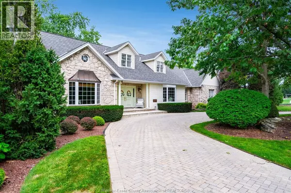 323 TALBOT STREET South, Essex, ON N8M1C2