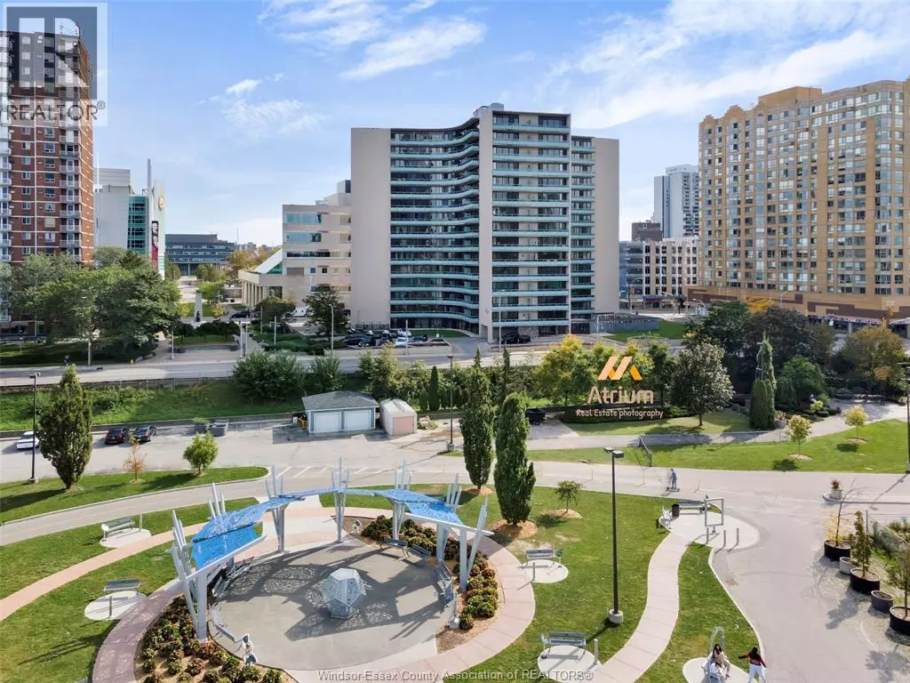 Windsor, ON N9A2S6,111 RIVERSIDE DR East #601