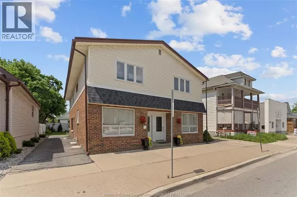 Windsor, ON N8Y2S4,1637 DROUILLARD