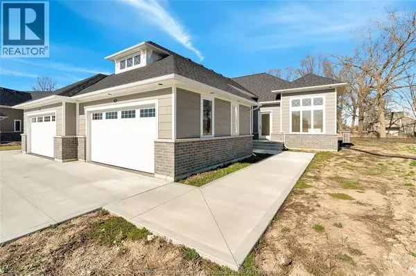 31 SANDCASTLE, Amherstburg, ON N9V0J2