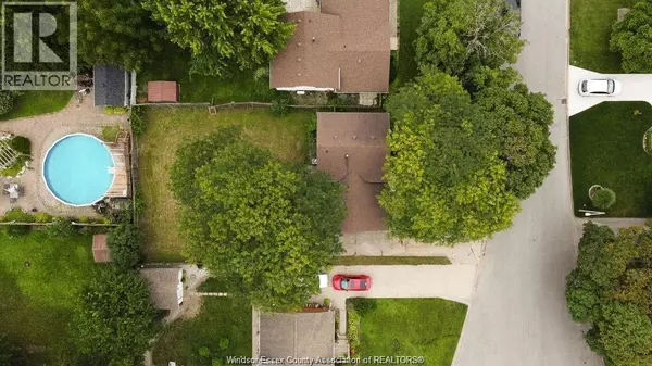 Windsor, ON N8T1N8,5440 LYNDON