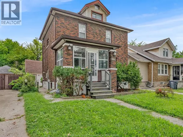 427 INDIAN, Windsor, ON N9C2M3